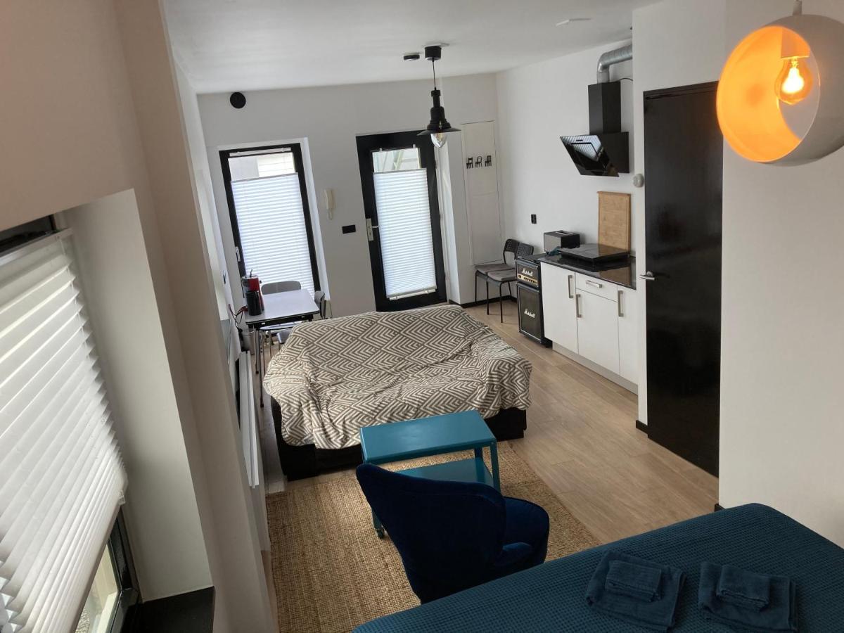 Sheepyhead Apartment